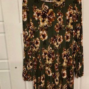 Madison Leigh olive dress with print / flowers